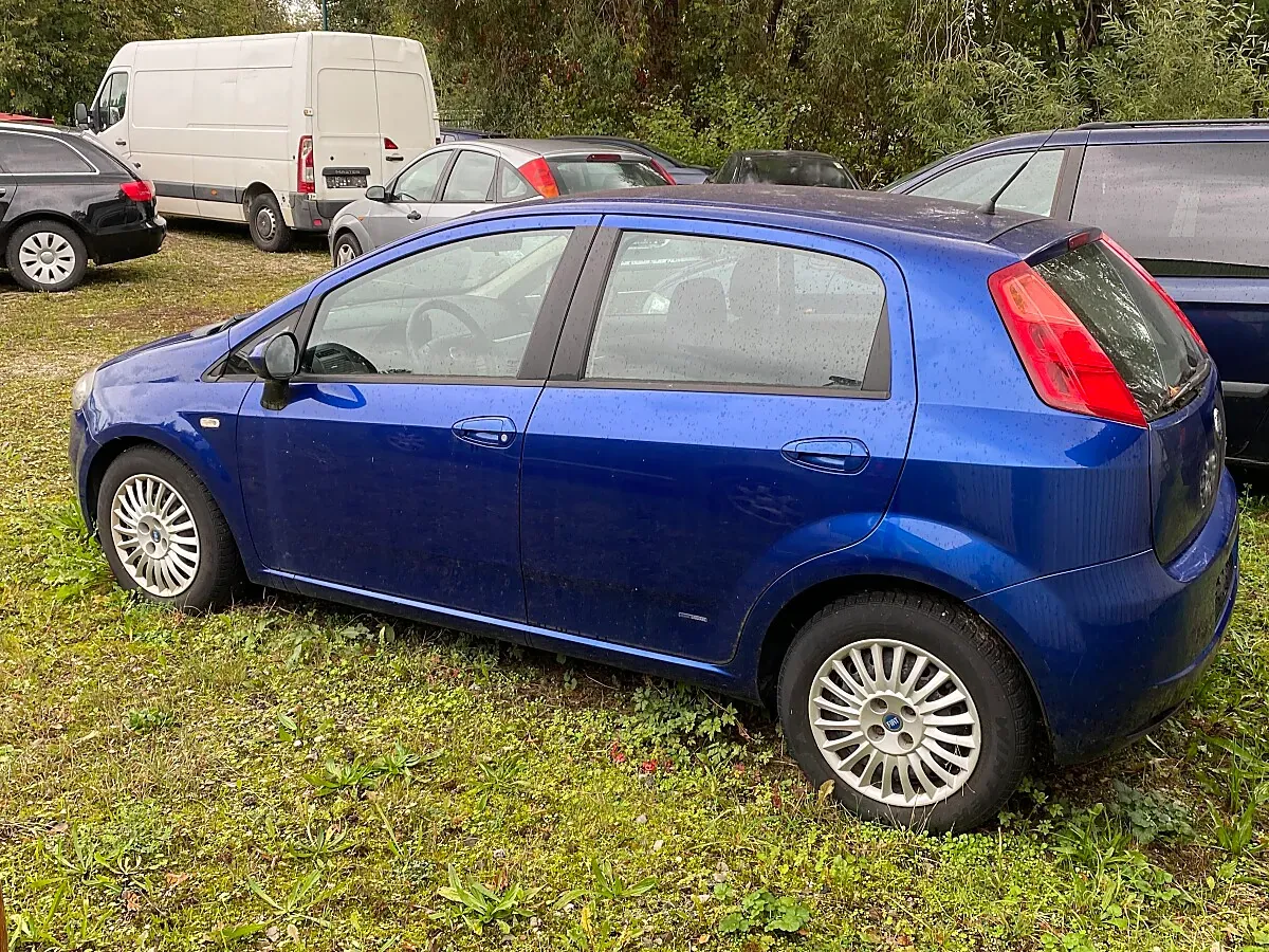 Fiat Grande Punto 2007 photo 3
