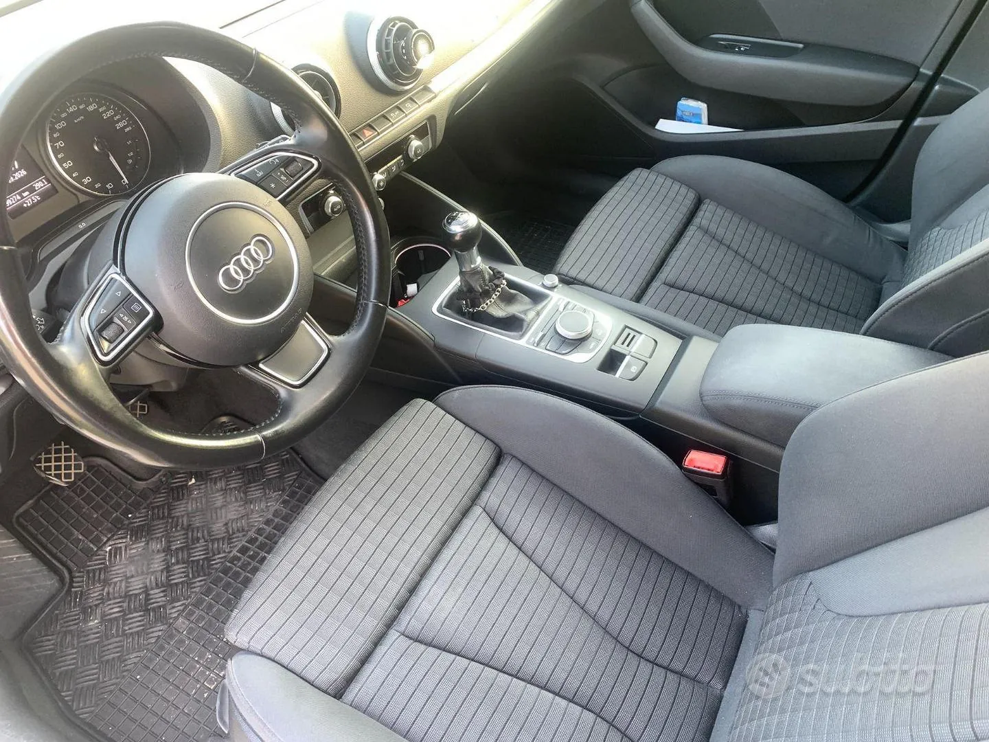 Audi A3 2015 photo 5