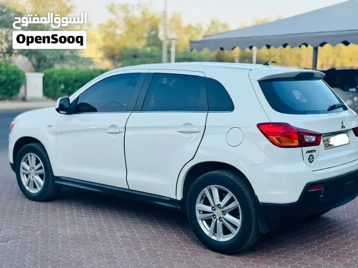 Mitsubishi Asx 2012 photo 2