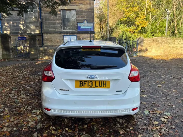 Ford Focus 2013 photo 5