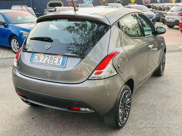 Lancia Ypsilon 2023 photo 3