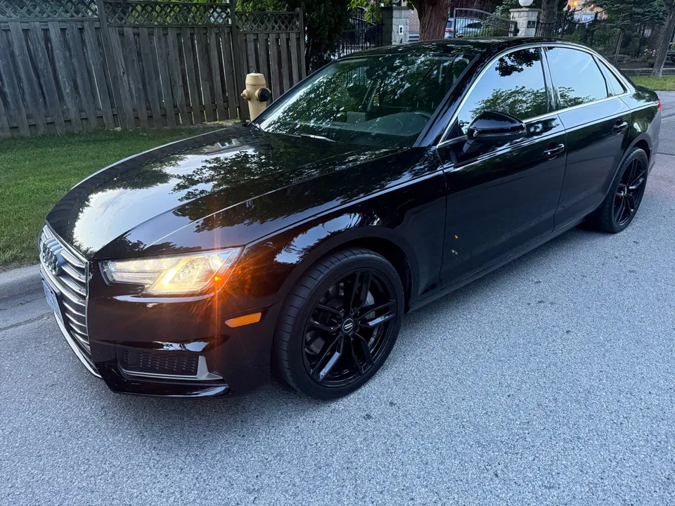Audi A4 2019 photo 2