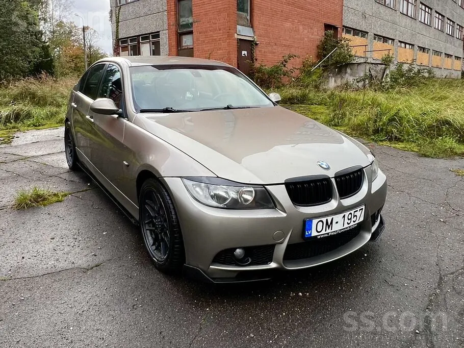 BMW 320