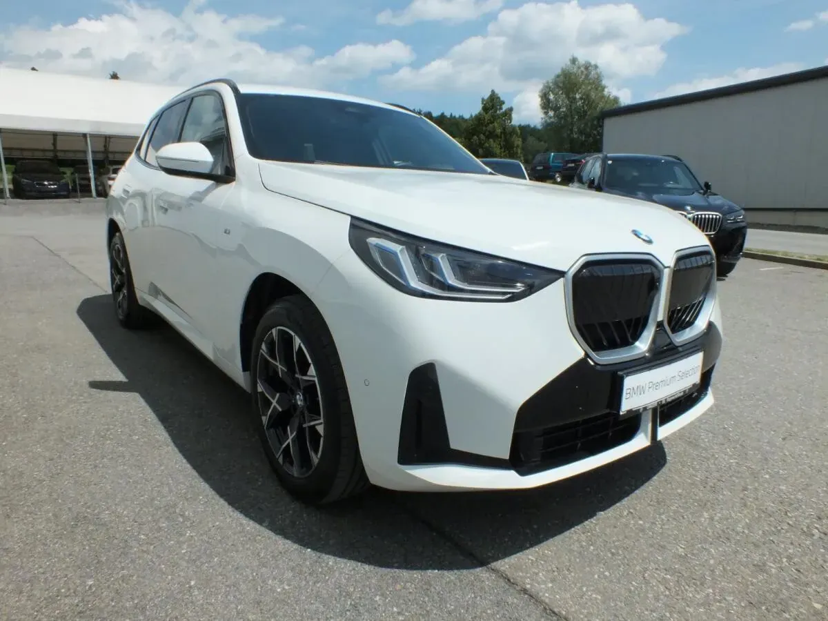 BMW X3 2025 photo 2