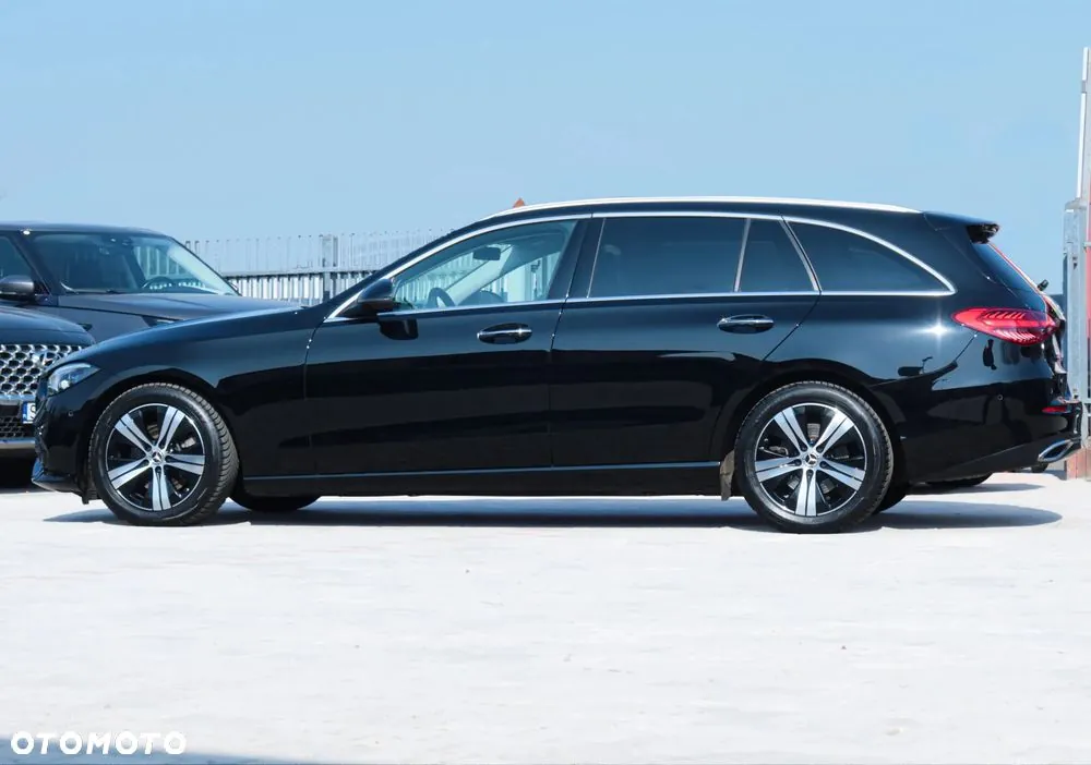 Mercedes-Benz C-Class 2023 photo 5