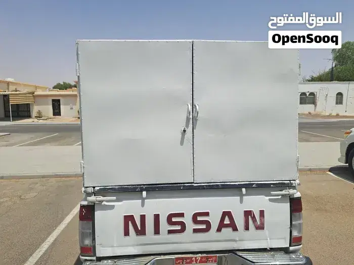 Nissan Pickup