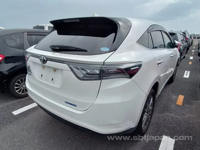 Toyota Harrier 2017 photo 4