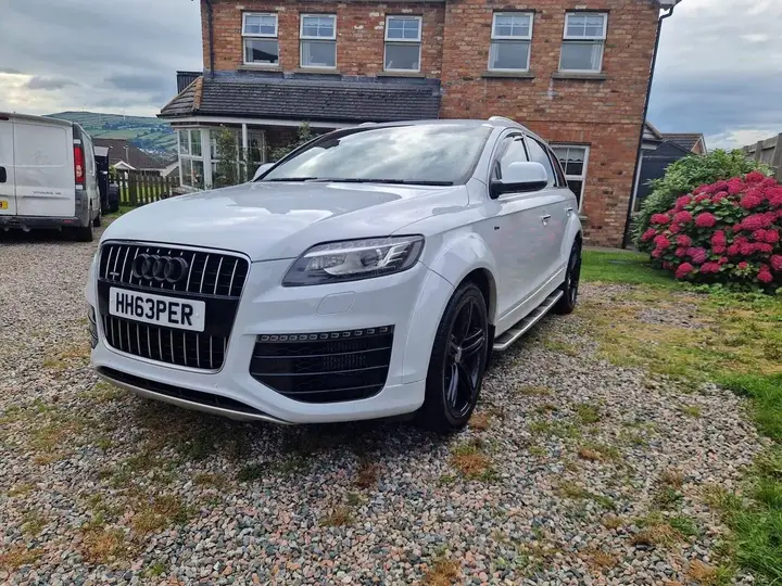 Audi Q7 2014 photo 4