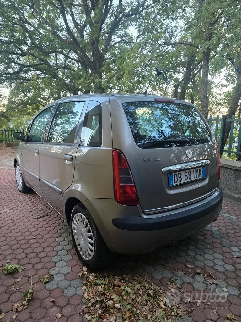 Lancia Musa 2006 photo 3