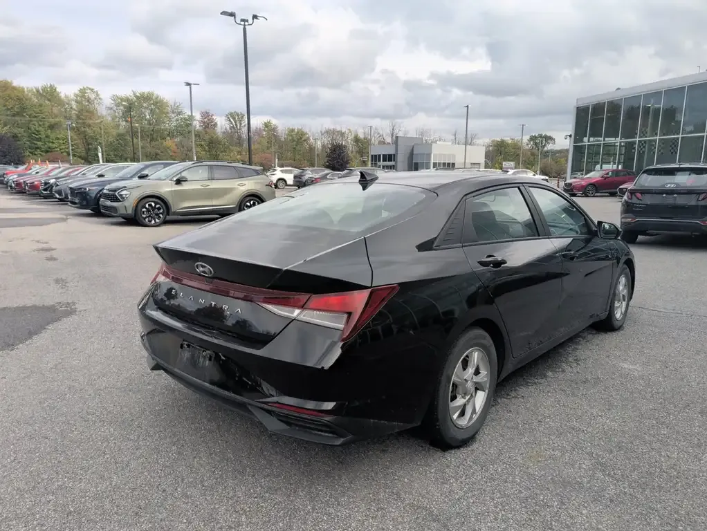 Hyundai Elantra 2023 photo 4