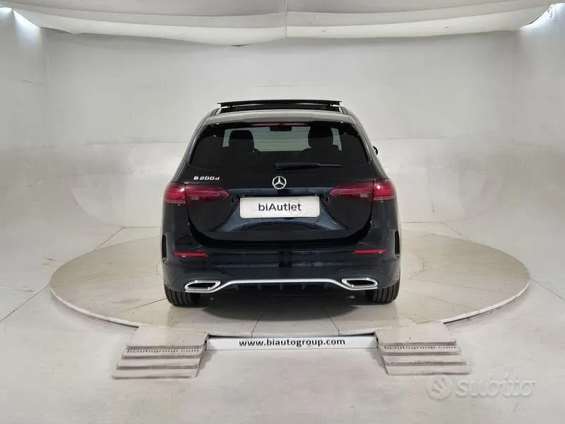 Mercedes-Benz B-Class 2023 photo 3