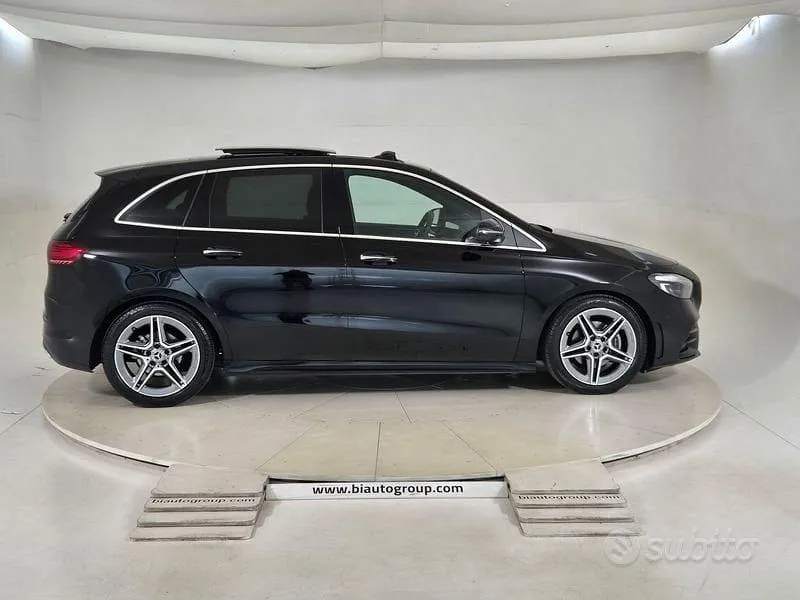 Mercedes-Benz B-Class 2023 photo 5