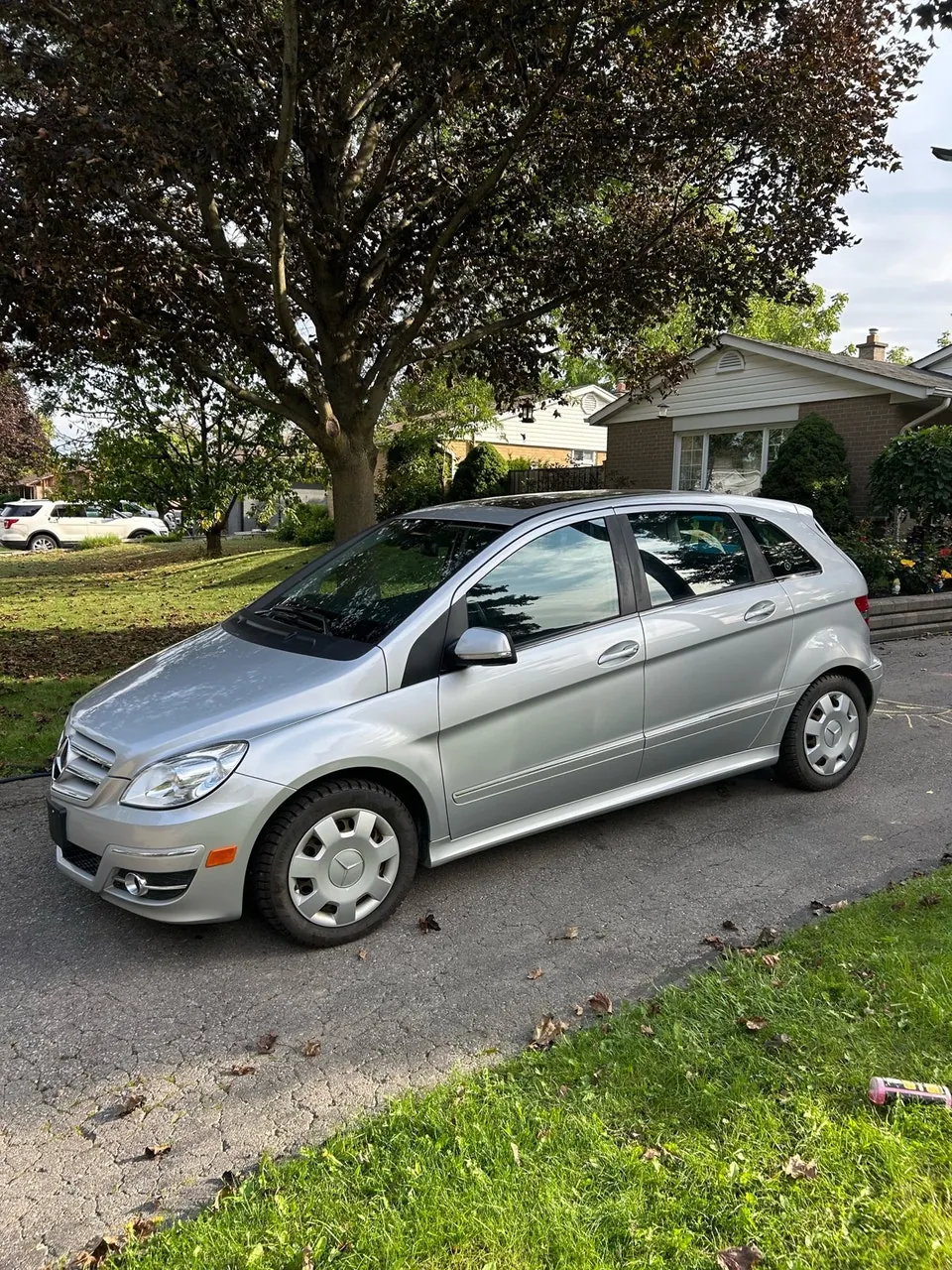Mercedes-Benz B200