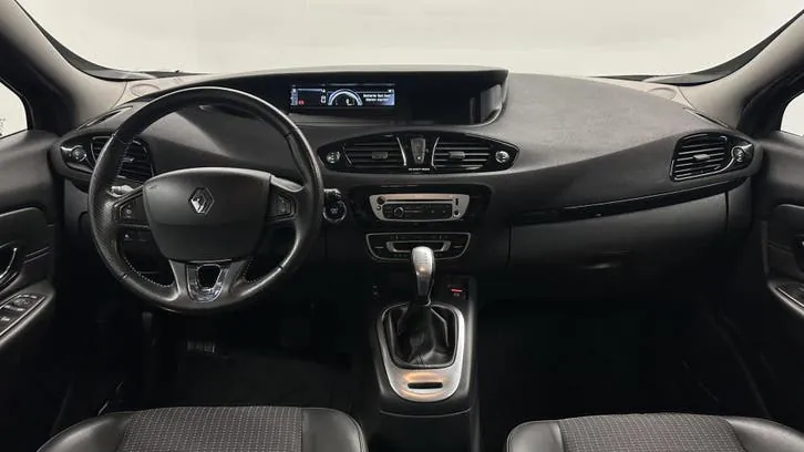 Renault Scenic 2013 photo 3