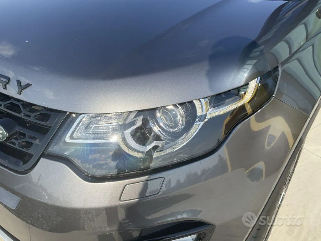 Land Rover Discovery Sport 2015 photo 4