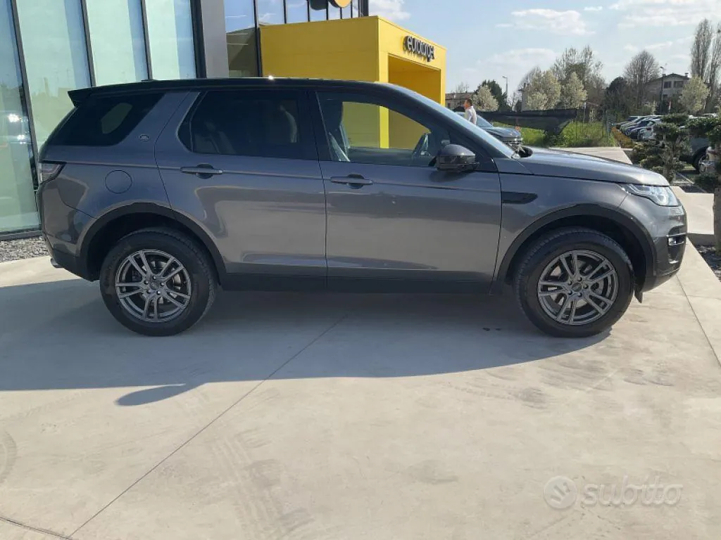 Land Rover Discovery Sport 2015 photo 5