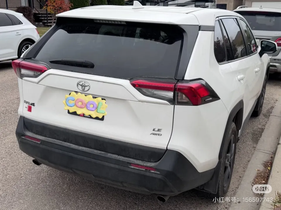 Toyota Rav4 2022 photo 2