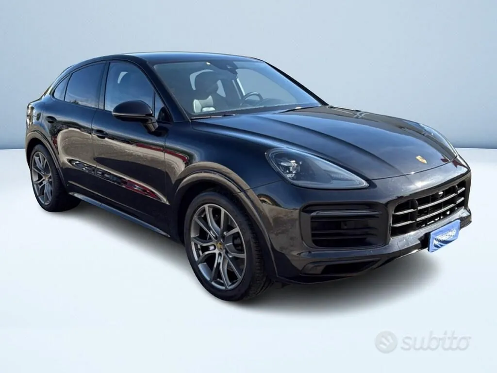 Porsche Cayenne 2022 photo 2