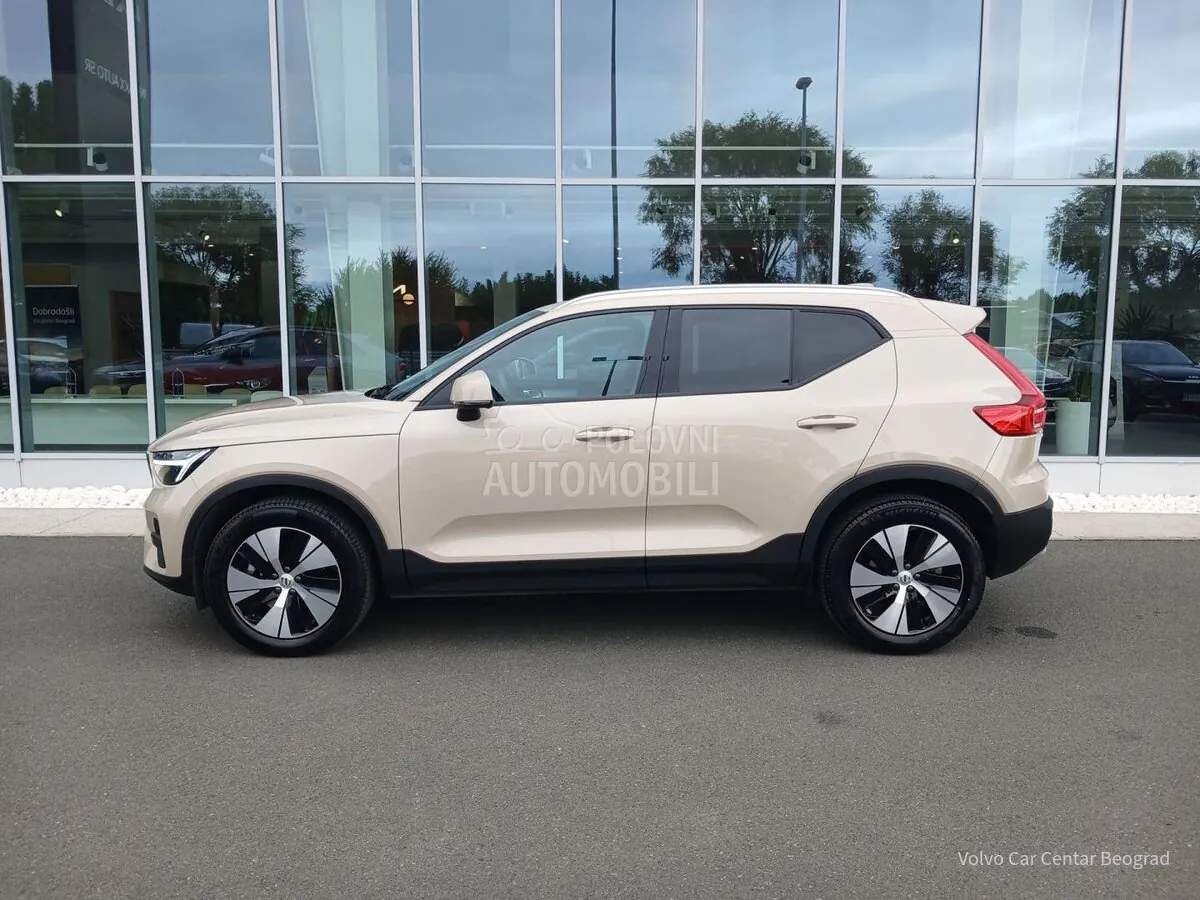 Volvo Xc40 2025 photo 4