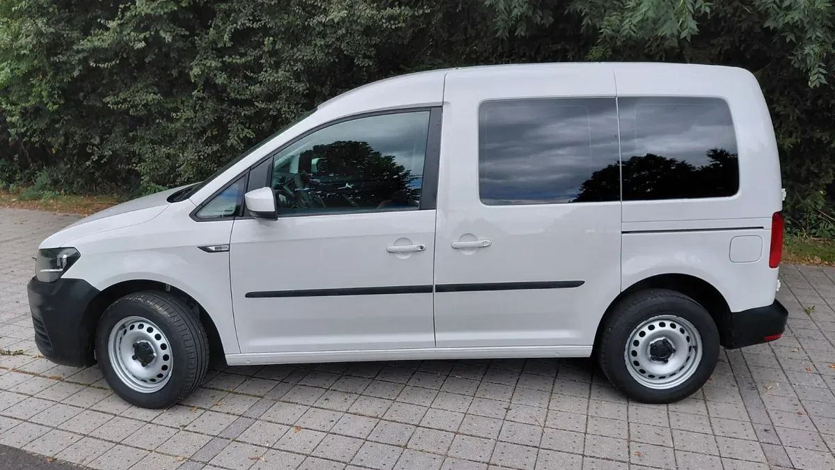 Volkswagen Caddy 2020 photo 2