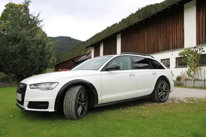 Audi A6 Allroad 2016 photo 2