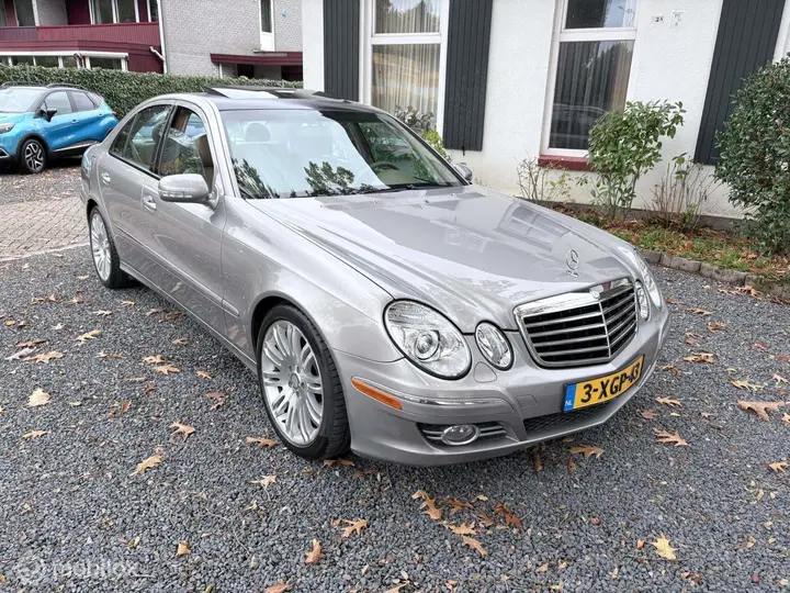 Mercedes-Benz E 350 2008 photo 4