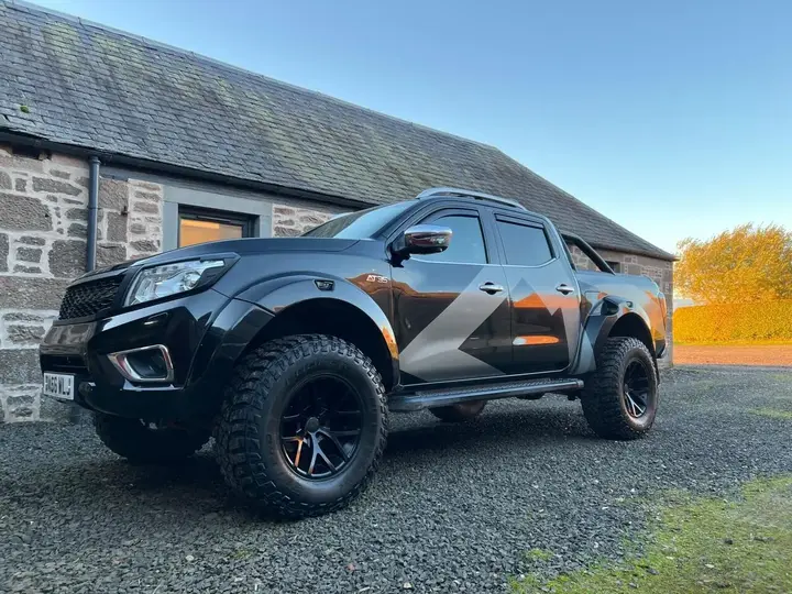 Nissan Navara 2017 photo 4