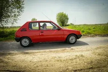 Peugeot 205
