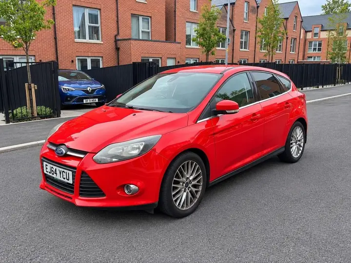 Ford Focus 2014 photo 3