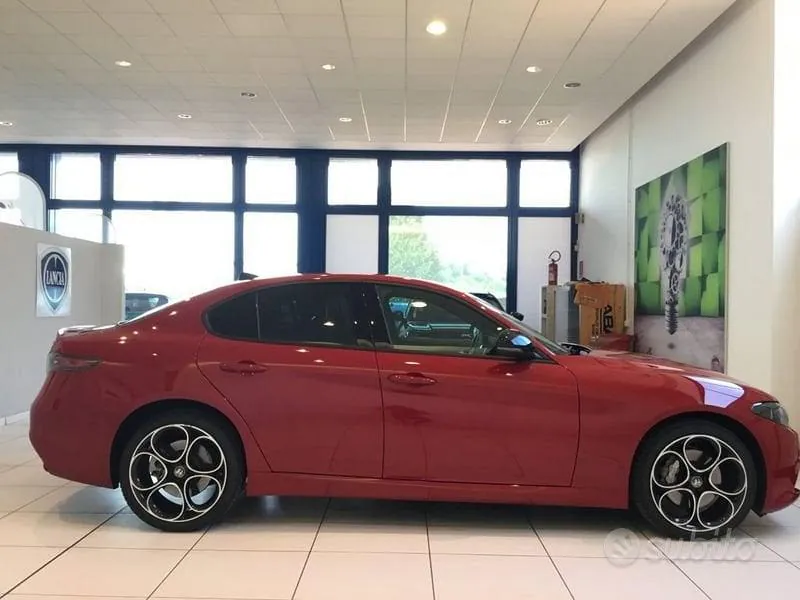 Alfa Romeo Giulia 2025 photo 2