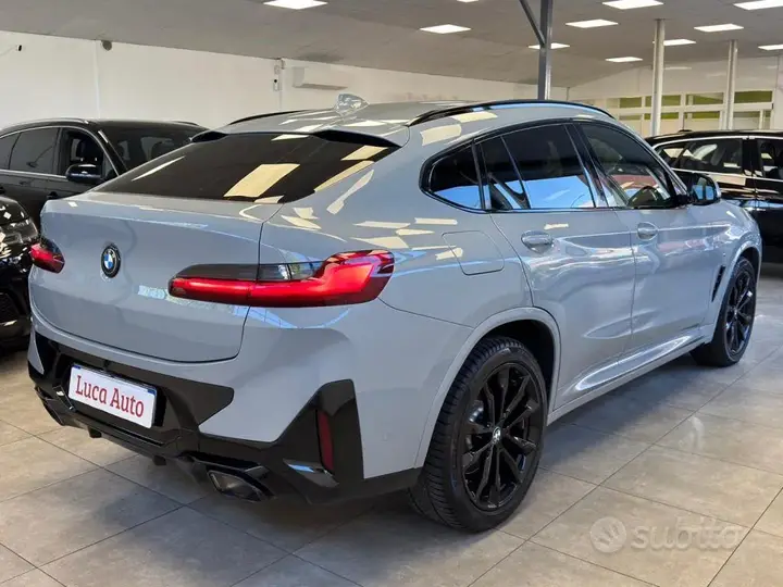 BMW X4 2022 photo 4