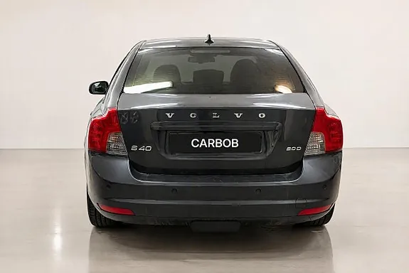 Volvo S40 2010 photo 5