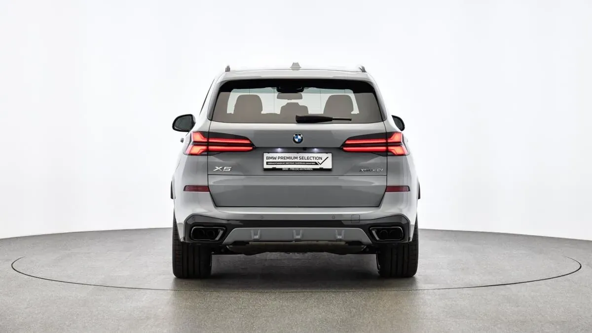 BMW X5 2024 photo 2