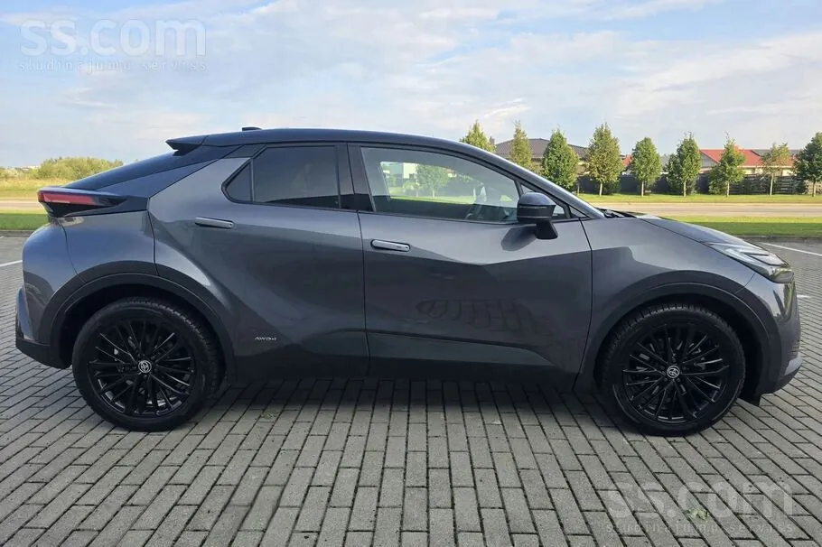 Toyota C-Hr 2024 photo 5