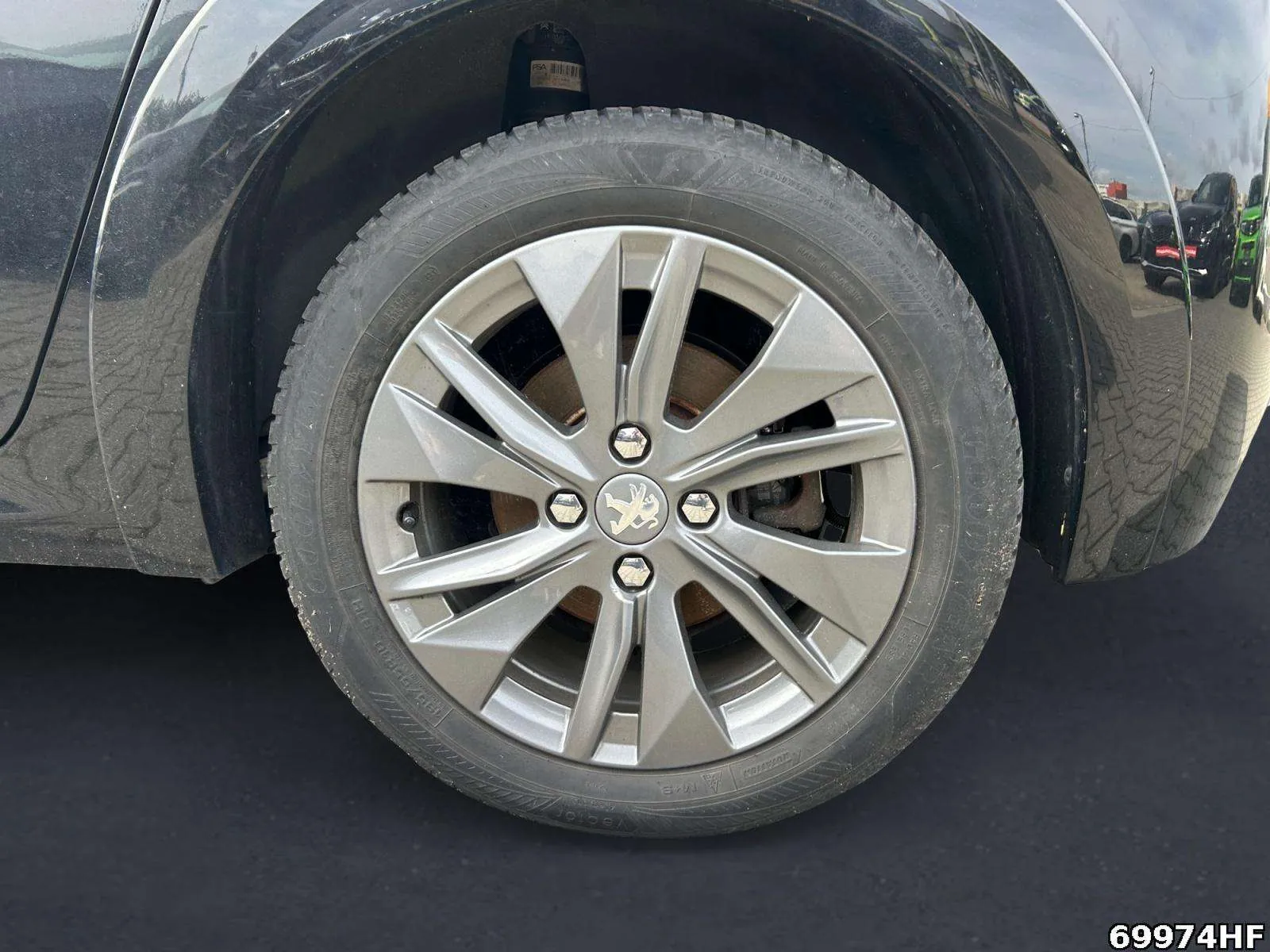 Peugeot E-208 2022 photo 5