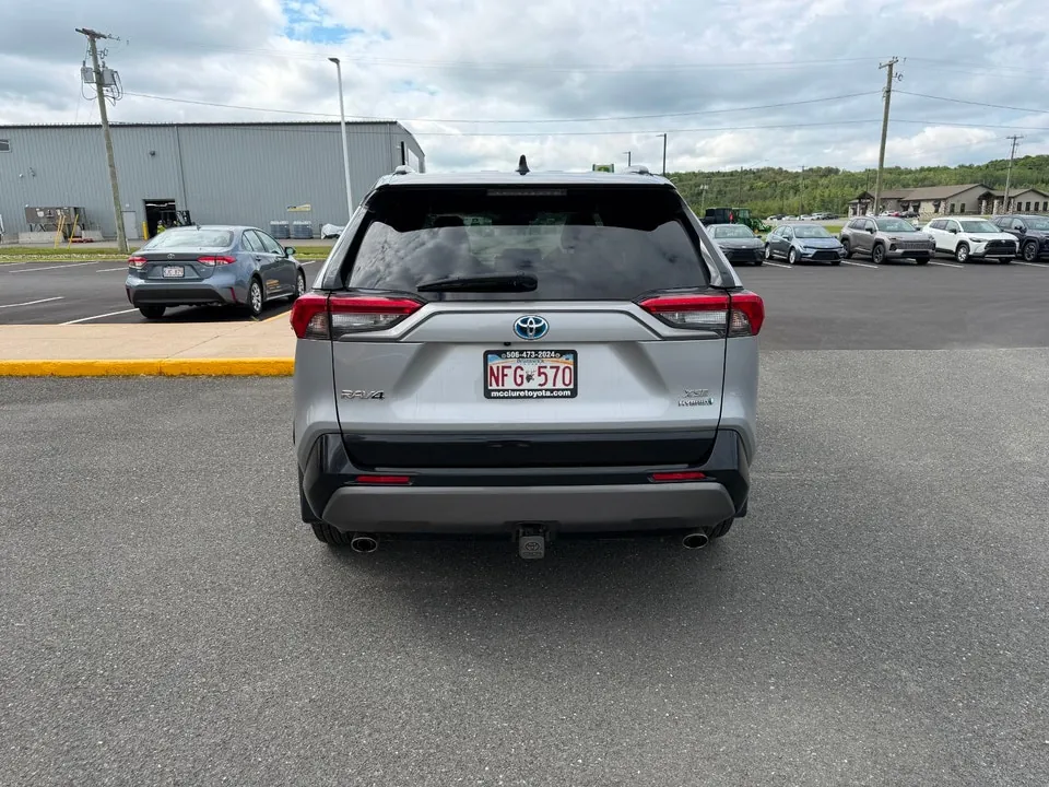 Toyota Rav4 2021 photo 4