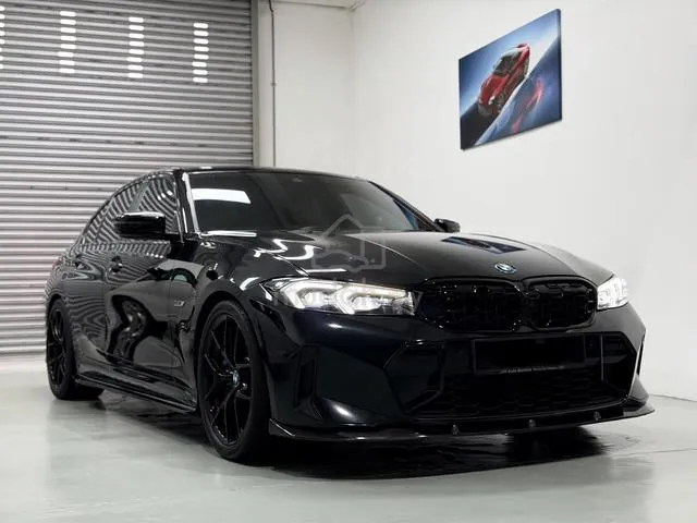 BMW 330E