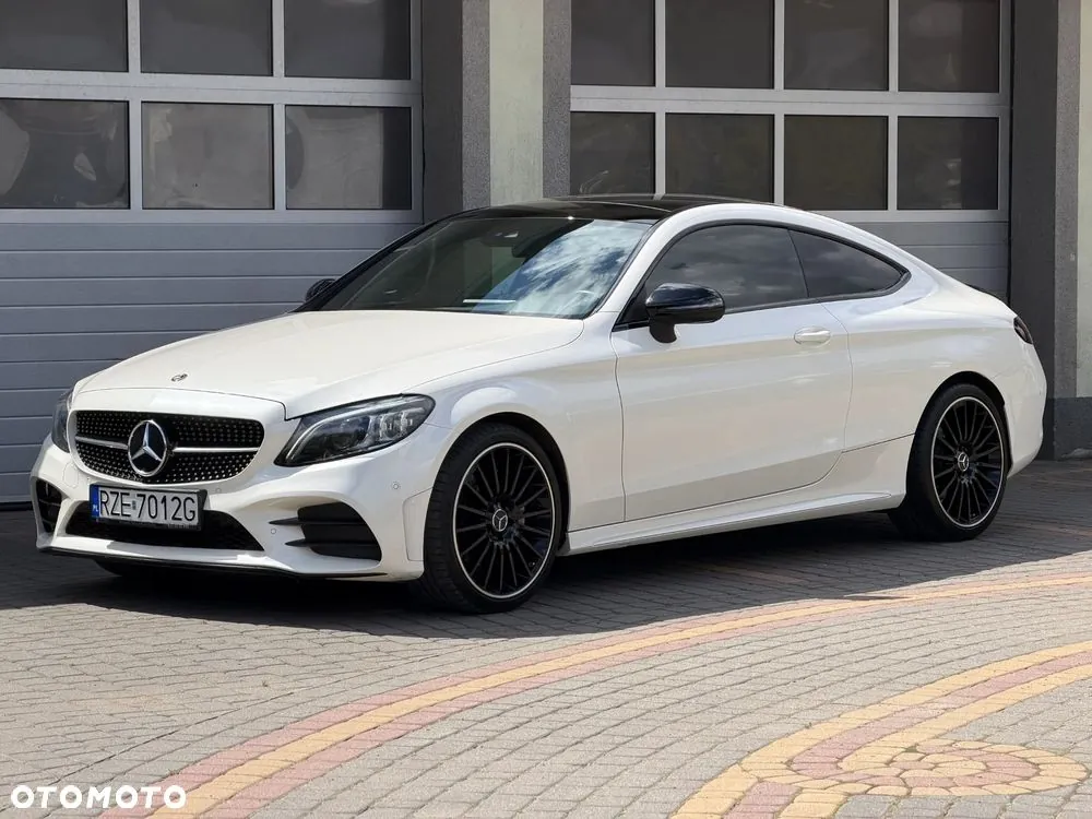 Mercedes-Benz C-Class 2018 photo 4