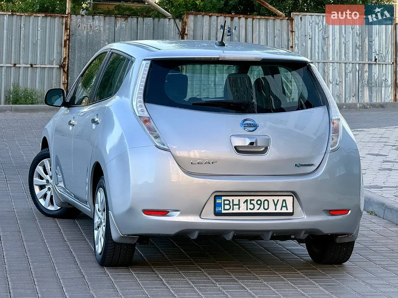 Nissan Leaf 2016 photo 4