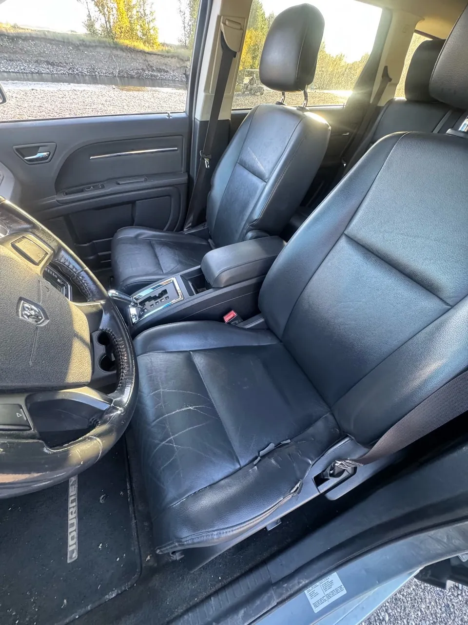 Dodge Journey 2010 photo 5
