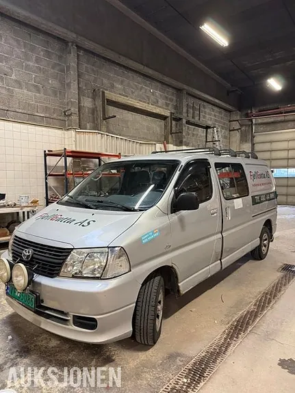 Toyota Hiace