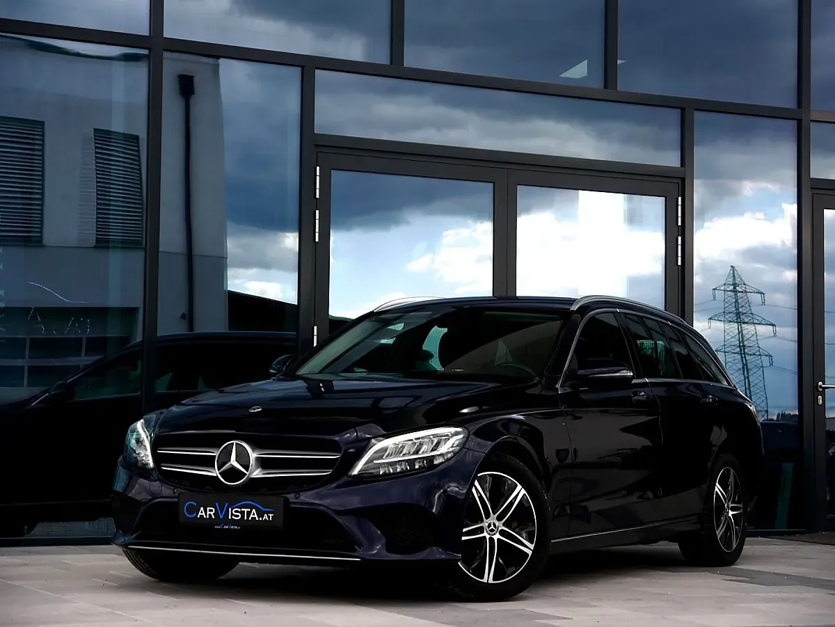 Mercedes-Benz C-Class 2020 photo 3