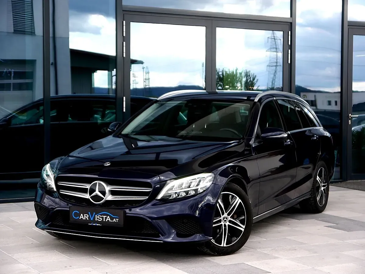 Mercedes-Benz C-Class 2020 photo 2