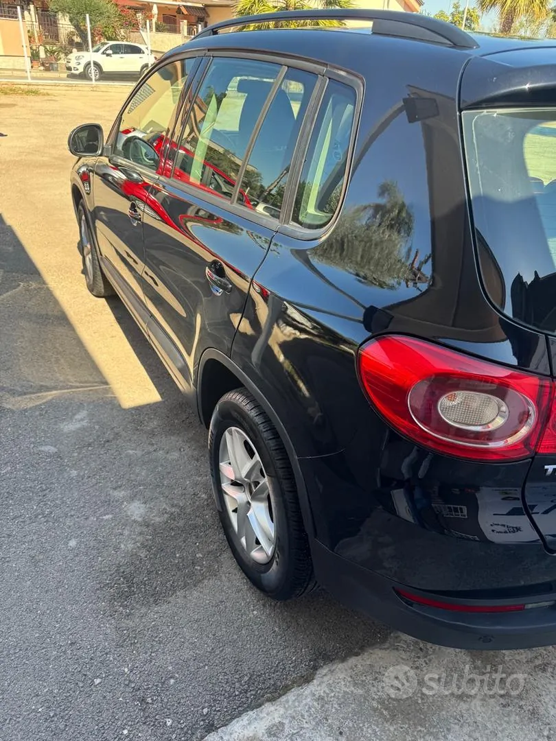 Volkswagen Tiguan 2010 photo 4