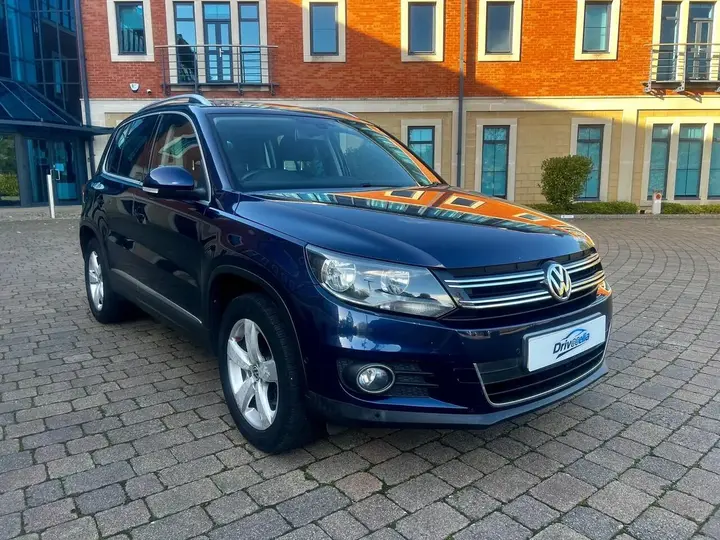 Volkswagen Tiguan 2012 photo 5