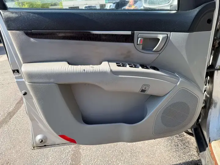 Hyundai Santa Fe 2008 photo 4