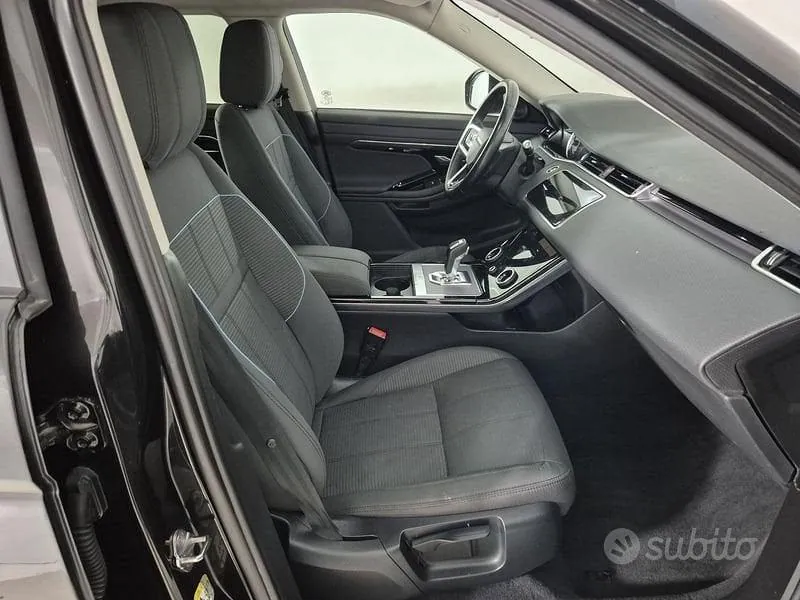 Land Rover Range Rover Evoque 2021 photo 3