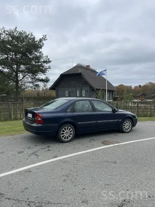 Volvo S80 1999 photo 2