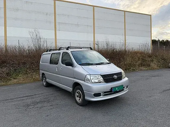 Toyota Hiace 2008 photo 2