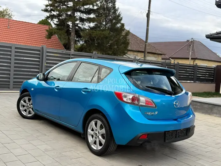 Mazda 3 2010 photo 3